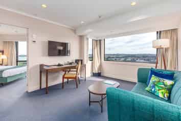 9-17 Byron Avenue, Takapuna