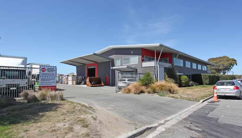 14 McLeans Island Road, Harewood