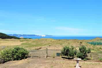 668B Sandhills Rd, Ahipara