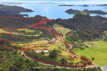 250 Paroa Bay Road, Russell