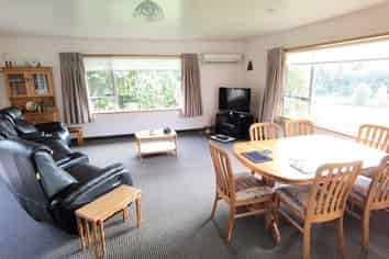 76 Pine Tree Road, Kaniere