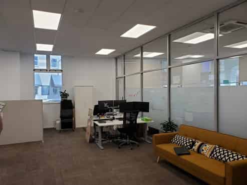 Central City Lovely Modern Ground Floor Office