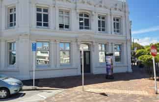 Central City Lovely Modern Ground Floor Office