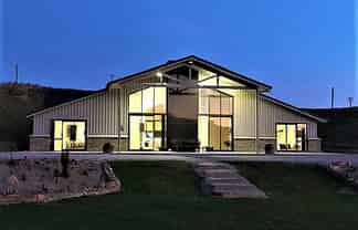 211 McArthur Road, Alexandra