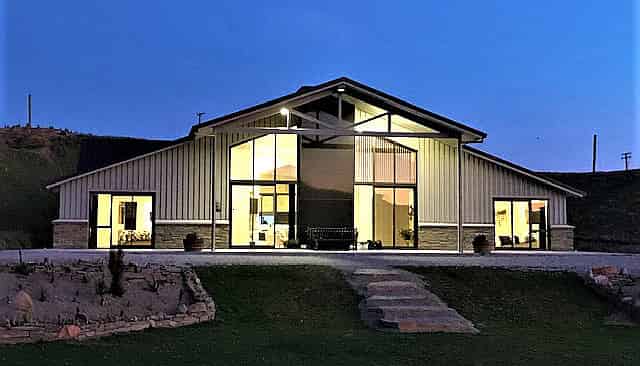 211 McArthur Road, Alexandra