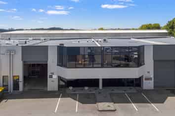 Immaculate Industrial Unit