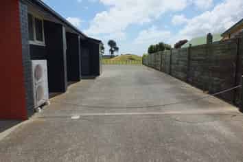 1099 State Highway 1, Himatangi