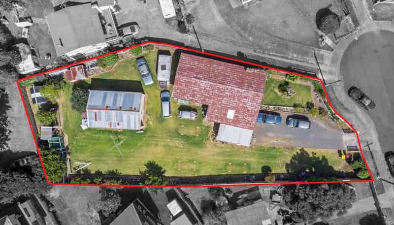 16 Percival Street, Manurewa
