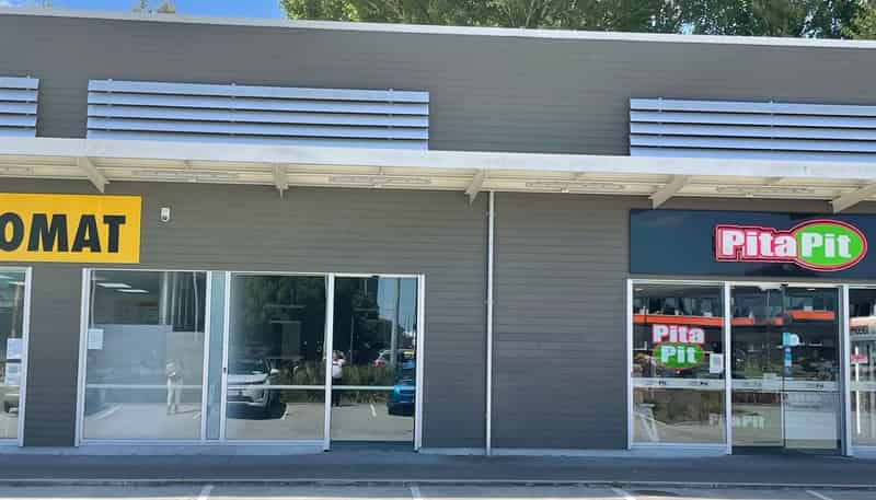 A & C/126 Kahikatea Drive, Frankton