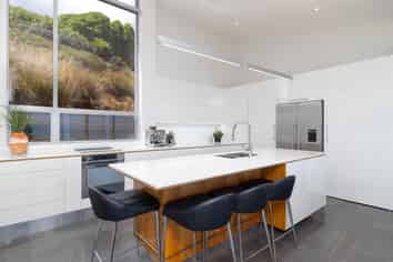 9 Lighthouse View, Atawhai