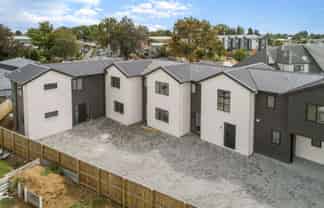 6/3 Snead Place, Hamilton East