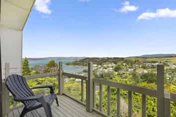 19 Bay View Road, Raglan