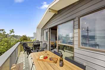 19 Bay View Road, Raglan