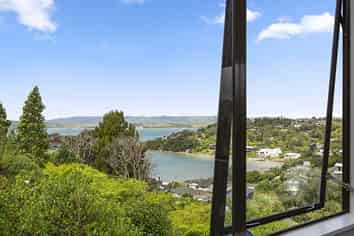 19 Bay View Road, Raglan