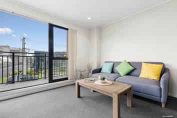 1/22 Normanby Road, Mount Eden