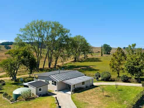 1710 Miranda Road, Mangatangi