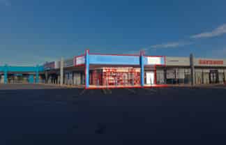 PREMIUM NEW LYNN RETAIL