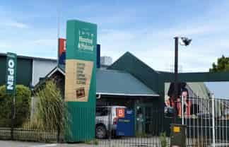 Prominent retail/office site on SH 1 Otaki