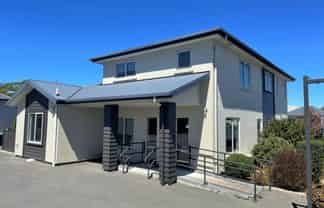 High Profile Medical Premises