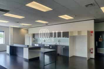 Modern Office Space - Can Be Split