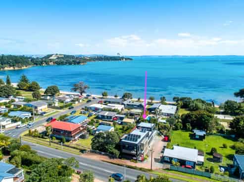 14 Hamilton Road, Surfdale