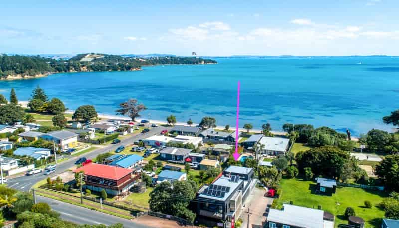 14 Hamilton Road, Surfdale