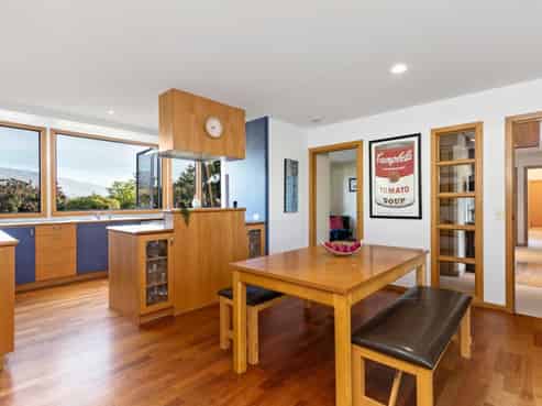 10 Roberts Drive, Cromwell