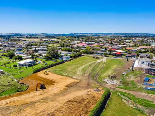 0n Rata Street, Hawera