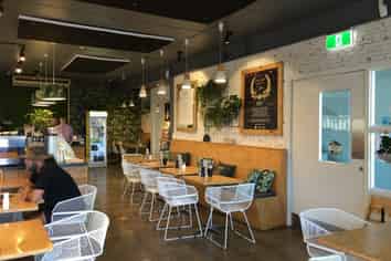 Modern Office, CBD Fringe