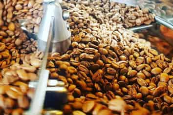 A 6 days Franchise Café for sale