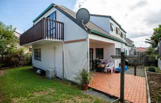 8/8 Bayswater place, Onerahi