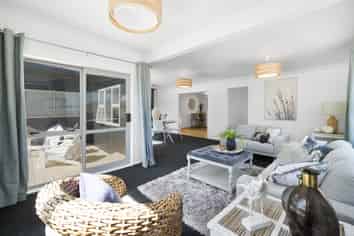 1093 Makara Road, Makara