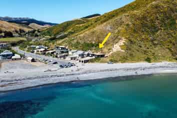 1093 Makara Road, Makara