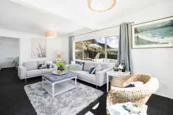 1093 Makara Road, Makara