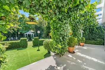 23 Rossiter Ave, Waterloo