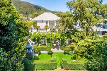 23 Rossiter Ave, Waterloo