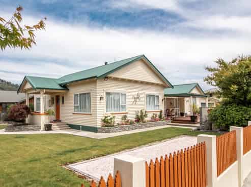 13 Times Street, Reefton