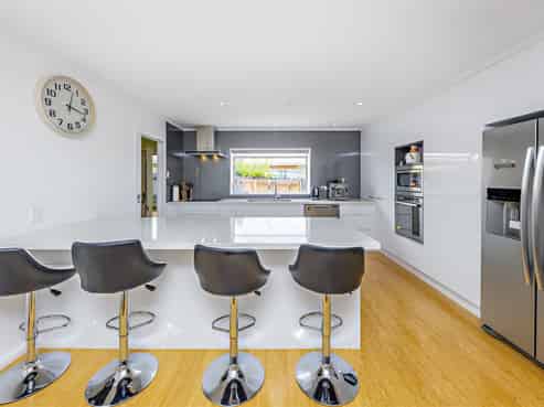 14 Tonson Place, Weymouth