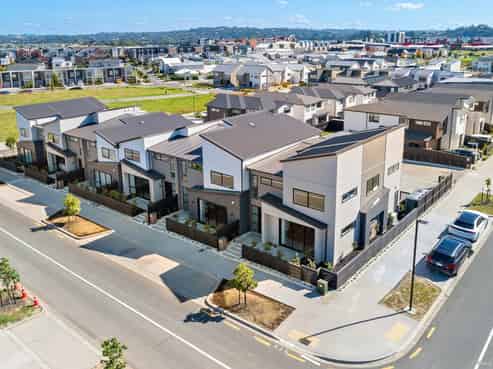 12-22 Waterlily Street, Hobsonville