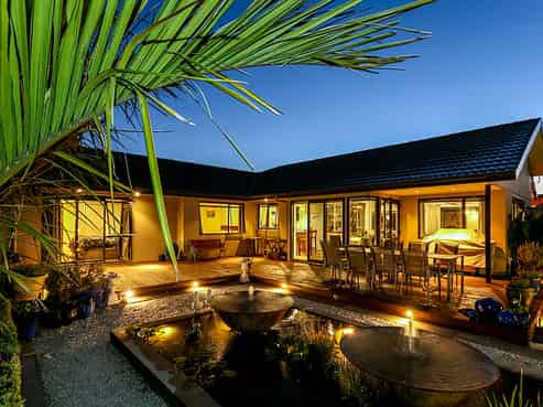 19A Shelter Grove, Frankleigh Park