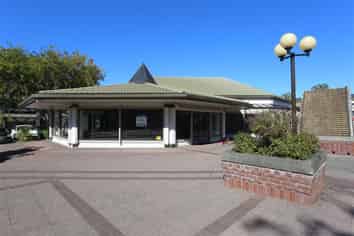High Profile Treble Court Space