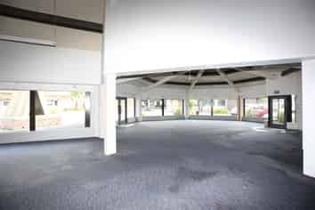 High Profile Treble Court Space