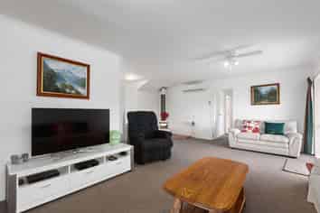 52 Pine Ridge Lane, Aongatete