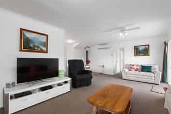 52 Pine Ridge Lane, Aongatete