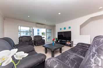 1D Bollard Avenue, Mount Albert