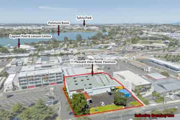 11 Pleasant View Road, Panmure