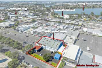 11 Pleasant View Road, Panmure