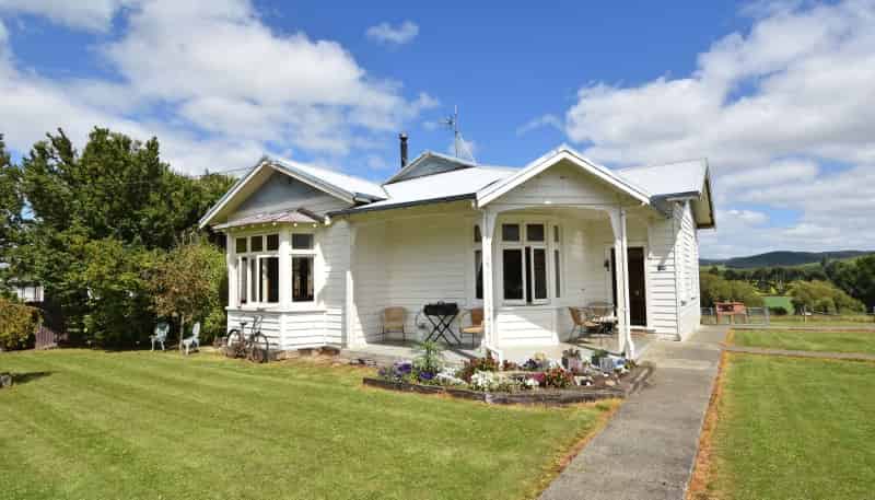  101 Main Street and 10 and 20 Birchwood Wairio Roa, Otautau