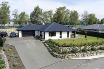 10 Grosvenor Grange, Gleniti