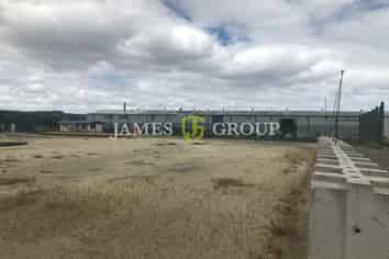 9,000sqm Secure Yard with Office